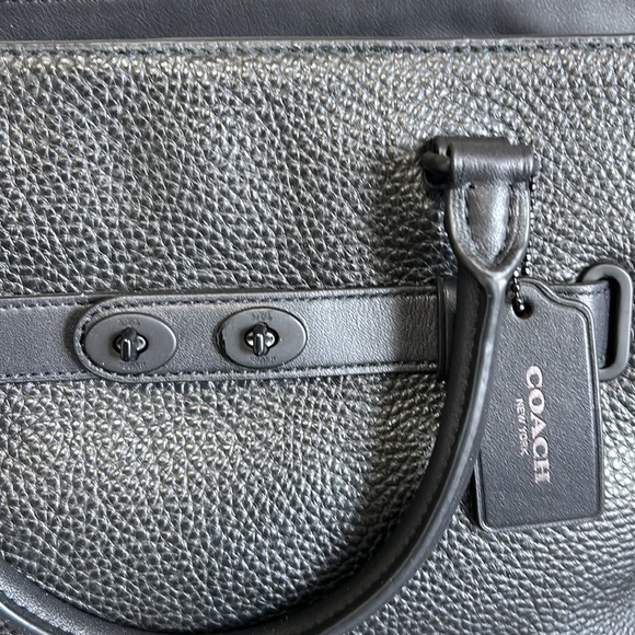 COACH Swagger 27 Glovetanned Leather
Satchel Black Purse Blackend Hardware Logo - Picture 4 of 10